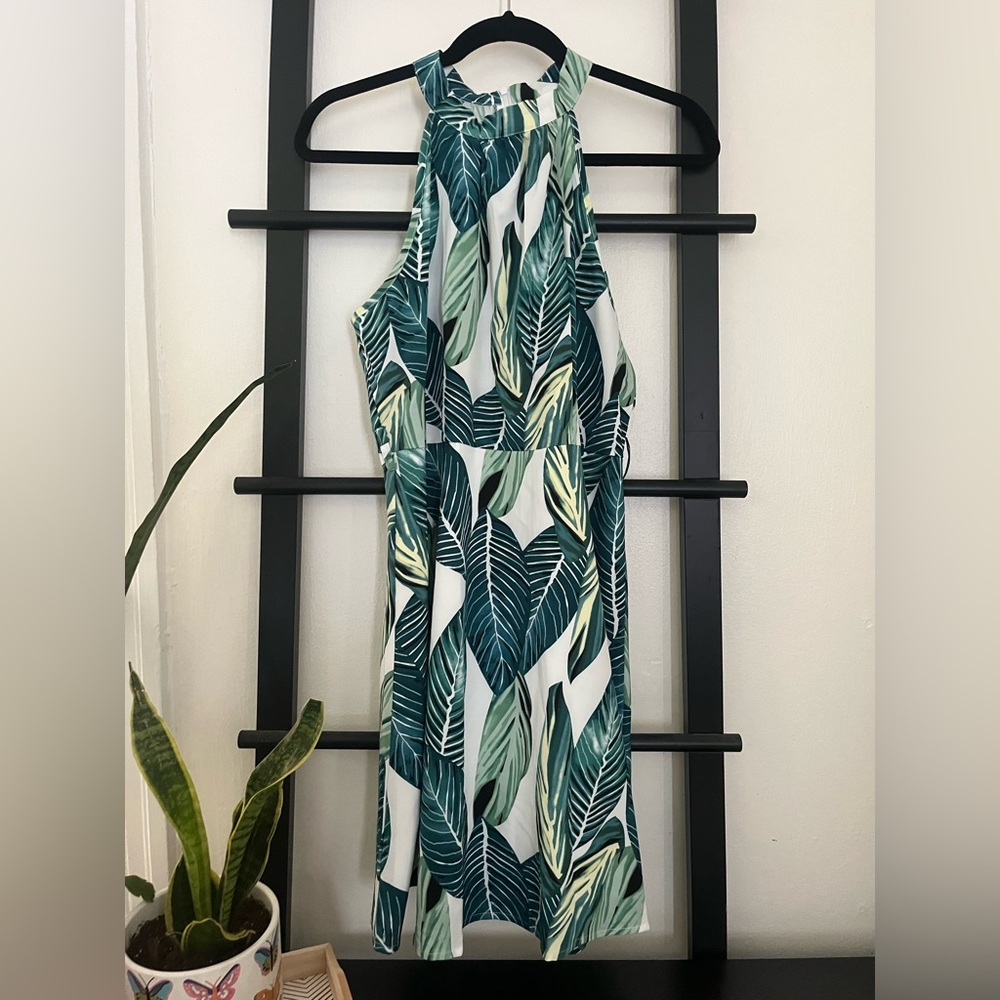 Green Tropical Leaf Print Halter Dress SZ L 8/10